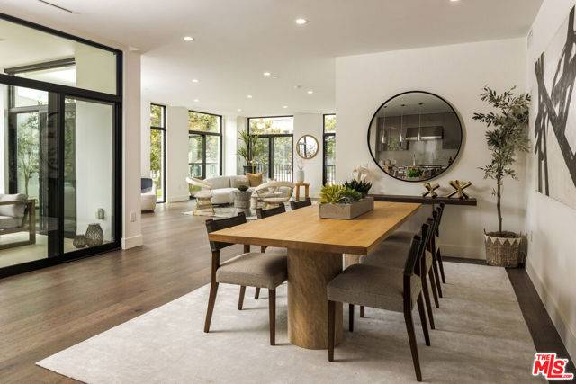 Beverly Hills, CA 90210,425 N Palm Drive #501