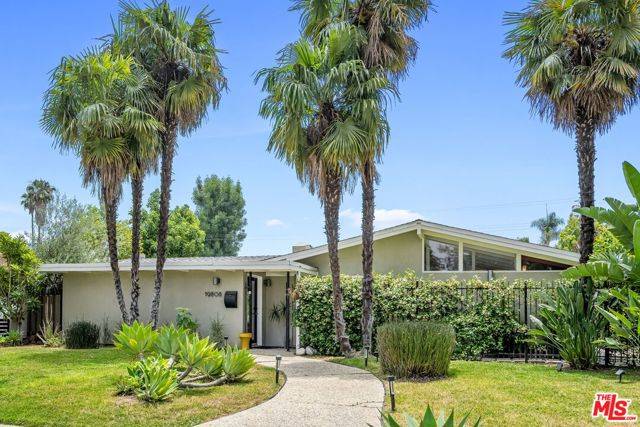 Woodland Hills (los Angeles), CA 91367,19808 Victory Boulevard