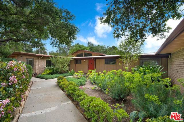 Ojai, CA 93023,918 Palomar Road