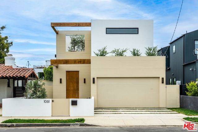 Venice (los Angeles), CA 90291,1061 Amoroso Place