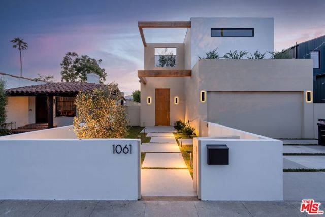 Venice (los Angeles), CA 90291,1061 Amoroso Place