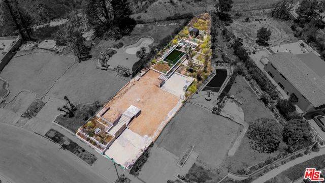Malibu, CA 90265,18301 Clifftop Way