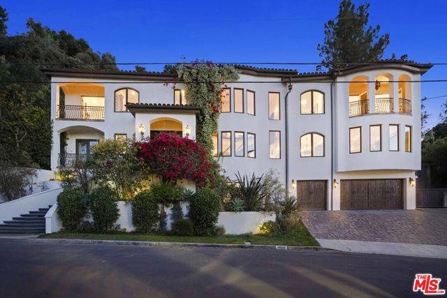 Studio City (los Angeles), CA 91604,10940 Terryview Drive