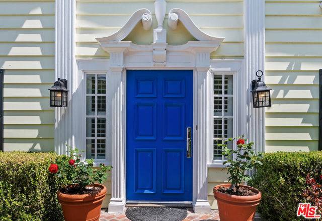 Valley Village, CA 91607,12039 Weddington Street