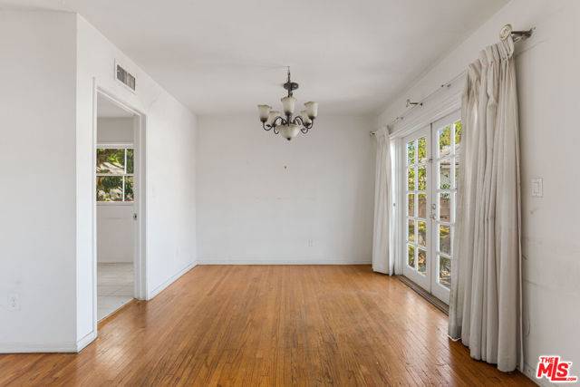 Tarzana (los Angeles), CA 91335,19649 Friar