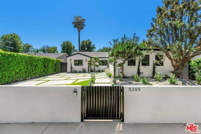 Sherman Oaks, CA 91401,5305 Allott Avenue