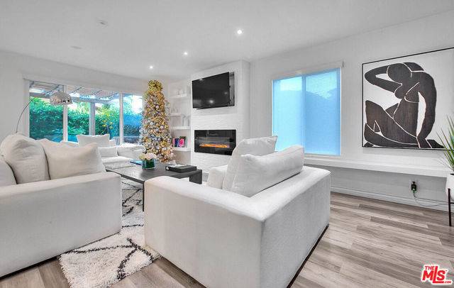 Rancho Palos Verdes, CA 90275,28521 Vista Madera