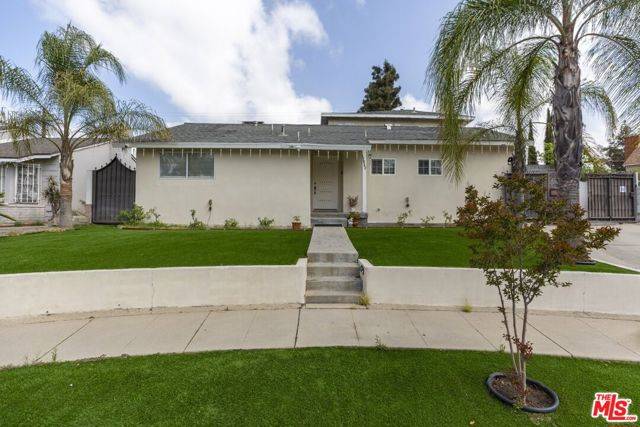 North Hollywood (los Angeles), CA 91605,12643 Elkwood Street