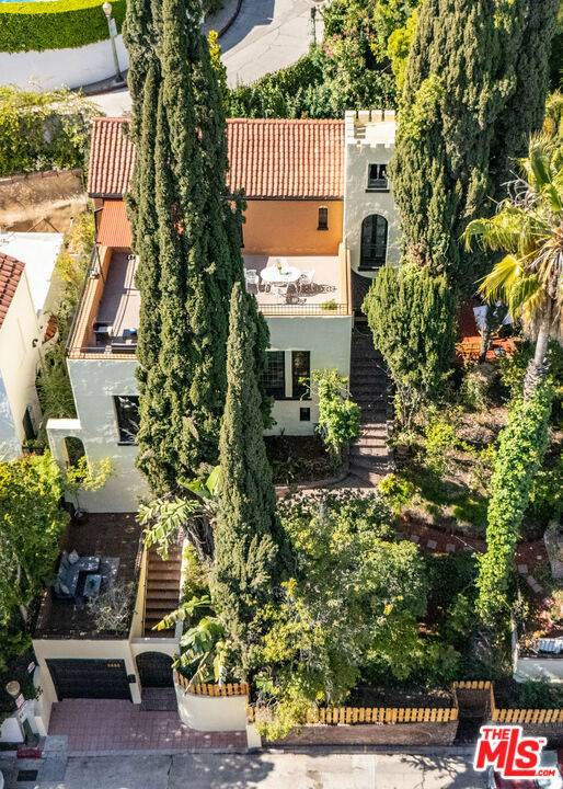 Los Angeles, CA 90068,6655 Emmet Terrace