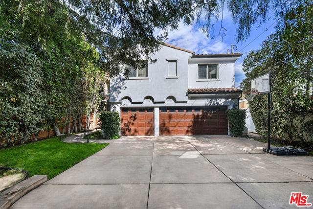 Sherman Oaks, CA 91403,15525 Morrison Street
