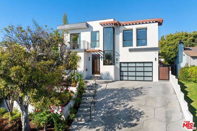 Los Angeles, CA 90034,3036 Glendon Avenue
