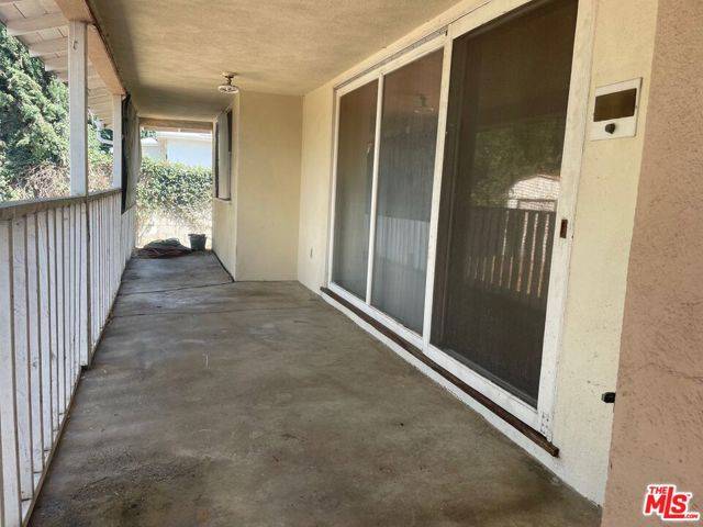 Van Nuys (los Angeles), CA 91411,6425 Columbus Avenue