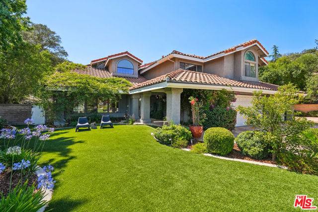 Thousand Oaks, CA 91360,2084 Hopewell Court