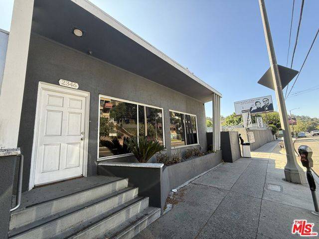 Los Angeles, CA 90027,2346 Hyperion Avenue