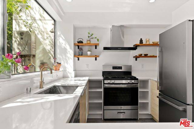 Santa Monica, CA 90404,1244 14th Street #C