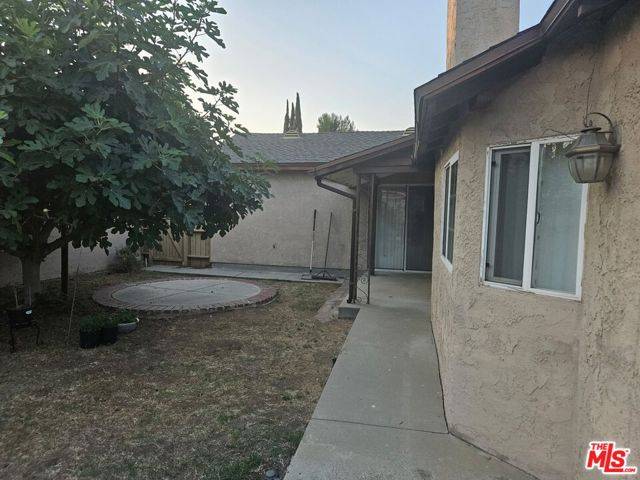 Northridge (los Angeles), CA 91324,19136 Malden Street