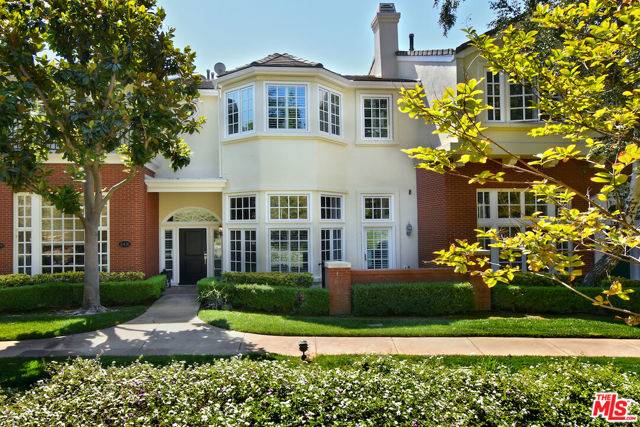 Thousand Oaks, CA 91361,2431 Swanfield Court