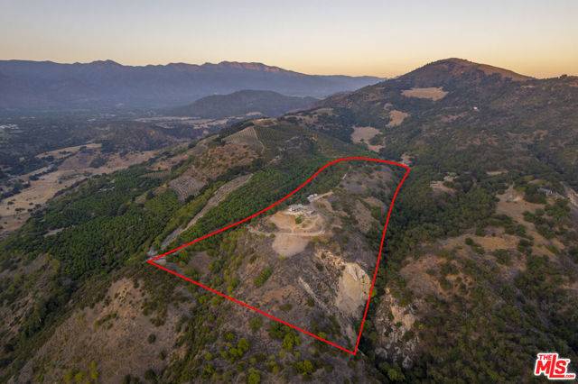 Ojai, CA 93023,10880 Creek Road