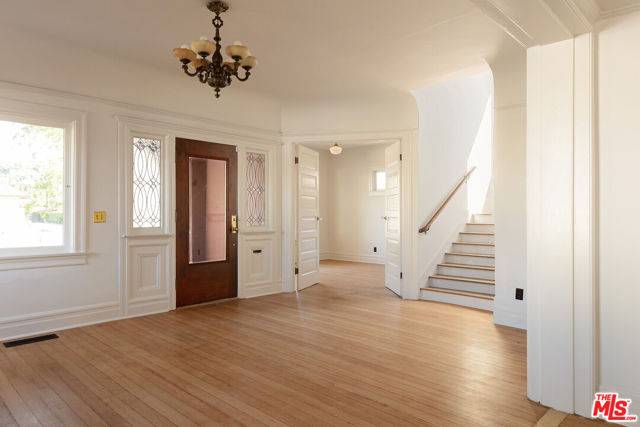 Los Angeles, CA 90065,4219 N Figueroa Street