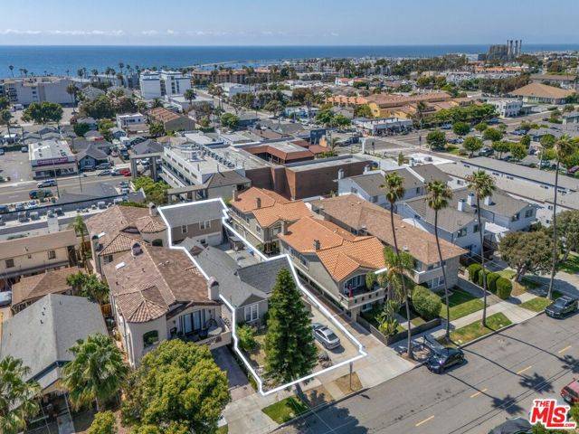Redondo Beach, CA 90277,213 S Francisca Avenue