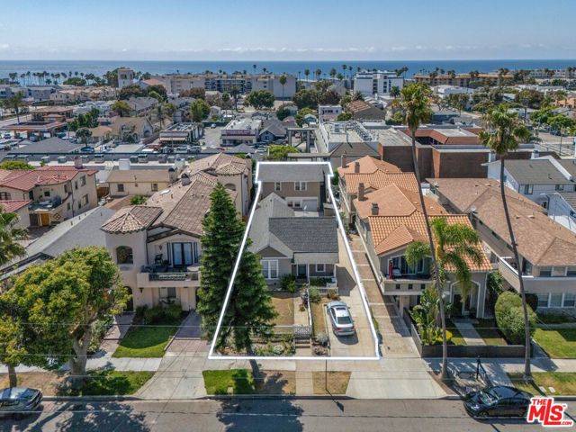 Redondo Beach, CA 90277,213 S Francisca Avenue
