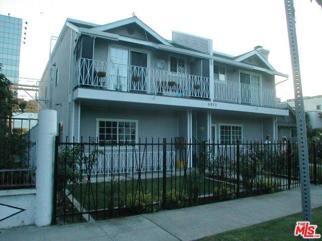 Los Angeles, CA 90028,5822 HAROLD Way #E