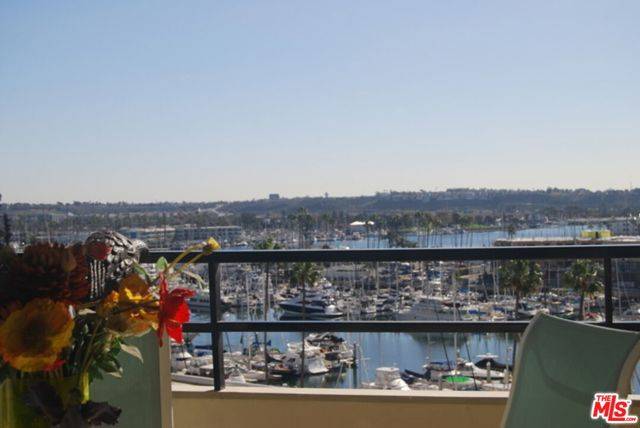 Marina Del Rey, CA 90292,4314 marina city Drive #424