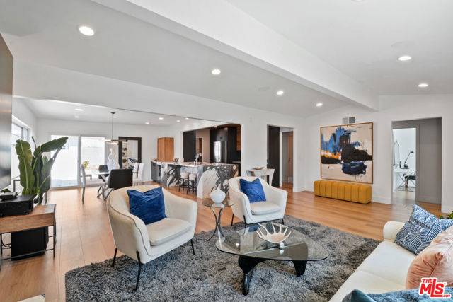 Long Beach, CA 90815,5681 E Vernon Street