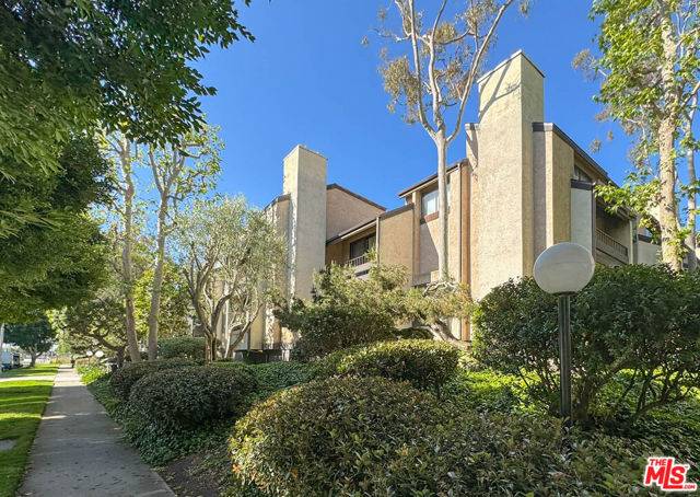 Playa Del Rey (los Angeles), CA 90293,8701 Falmouth Avenue #102