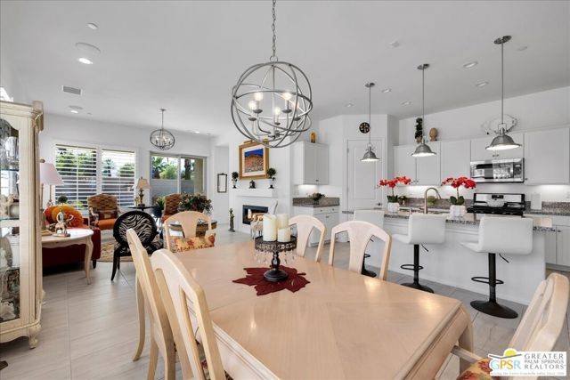 Rancho Mirage, CA 92270,77 Cabernet