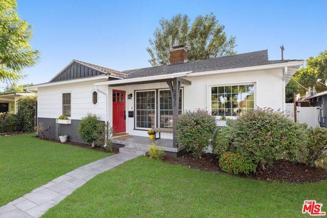 Los Angeles, CA 91401,5831 Buffalo Avenue