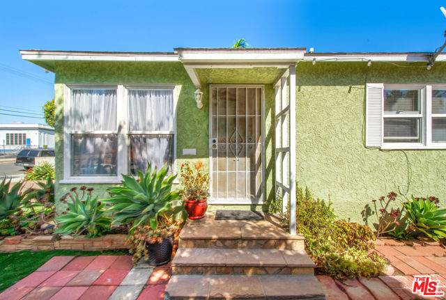 Inglewood, CA 90302,1118 Marlborough Avenue