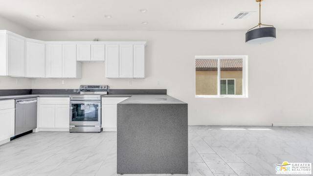 Desert Hot Springs, CA 92240,16364 Avenida Rambla