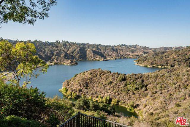 Los Angeles, CA 90077,1900 Bel Air Road