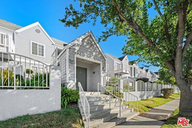 Torrance, CA 90502,1229 W 223rd Street #113