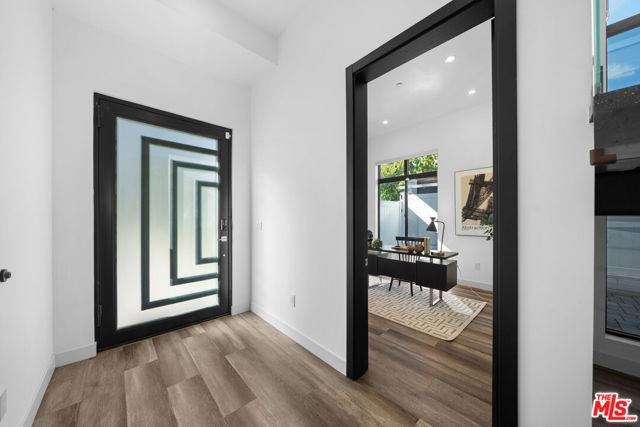 Sherman Oaks, CA 91411,5812 Willis Avenue