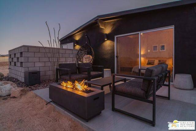 Landers, CA 92285,4619 Kickapoo Trail