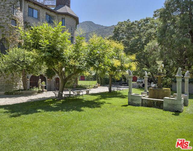 Yucaipa, CA 92399,38838 Birch Creek Lane