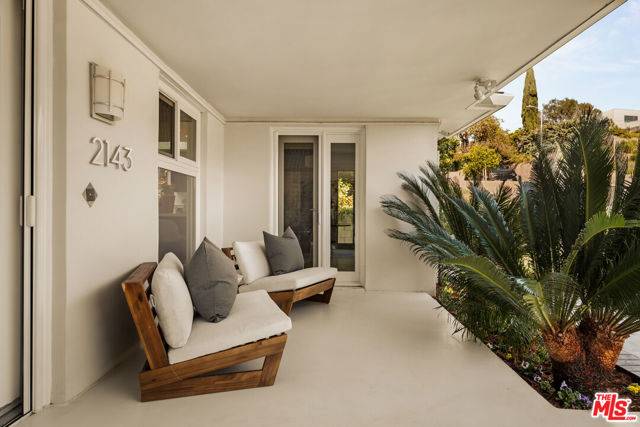 Los Angeles, CA 90027,2143 N Hobart Boulevard