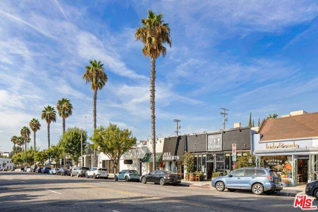Studio City (los Angeles), CA 91604,12045 Guerin Street #PH3