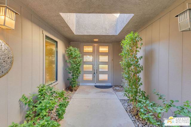 Rancho Mirage, CA 92270,10 Colgate Drive