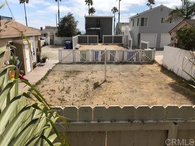 Oceanside, CA 92054,912 Mira Mar Place