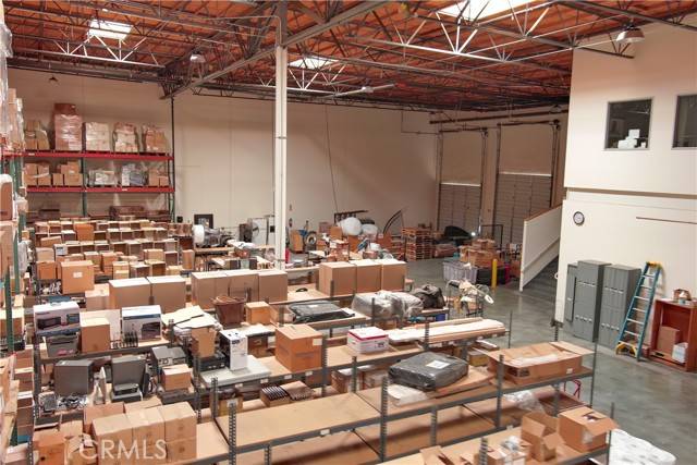 Valencia (santa Clarita), CA 91355,28745 Industry Drive