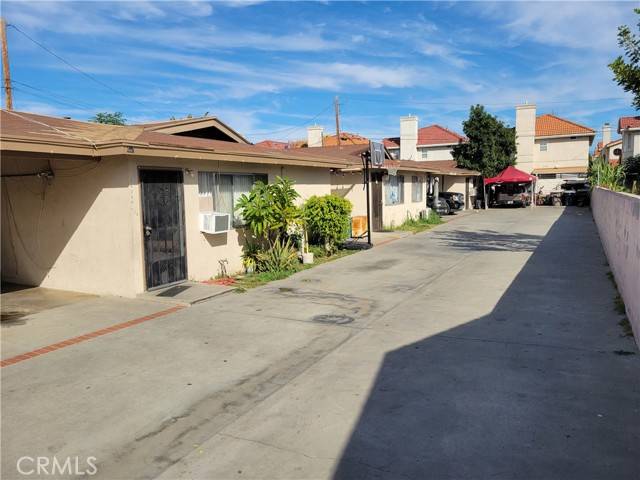 La Puente, CA 91744,14309 Beckner Street