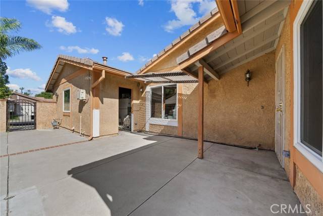 Valencia (santa Clarita), CA 91355,25986 Pueblo Drive