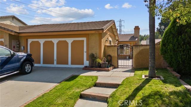 Valencia (santa Clarita), CA 91355,25986 Pueblo Drive