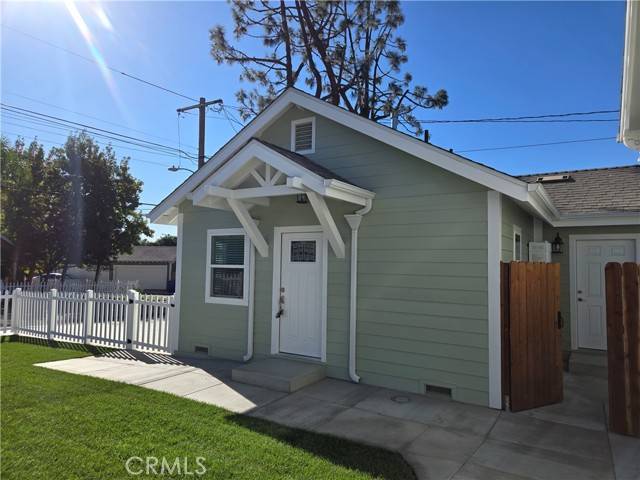 Monrovia, CA 91016,119 Norumbega Drive #1