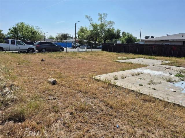 Highland, CA 92410,8128 Shirley Avenue