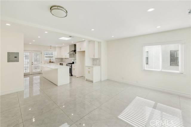 Arcadia, CA 91006,3218 Hempstead Avenue