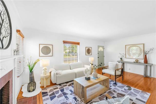San Gabriel, CA 91775,176 Franklin Avenue